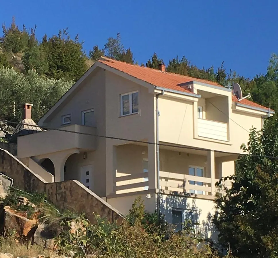 Zara 2 Apartment Krusevo
